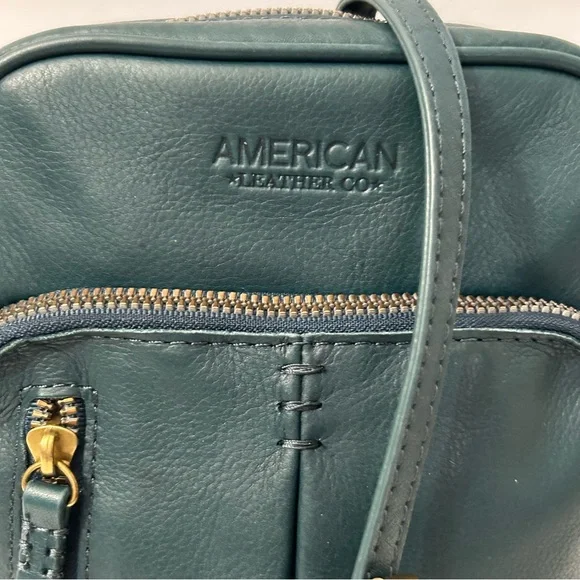 American Leather Co - Cleveland
North-South Crossbody Bag - Hunter Green - Picture 2 of 16